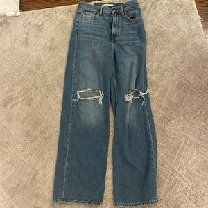 Levi's High Loose, Medium Wash, Distressed Jeans